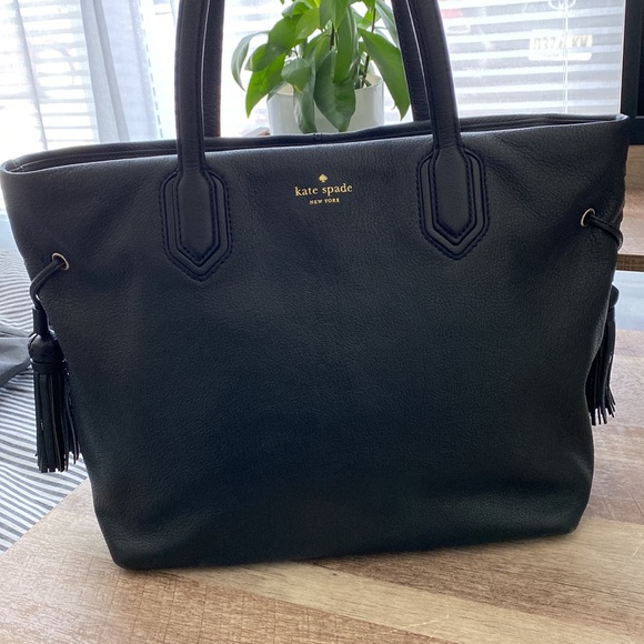 kate spade Handbags - Kate Spade Brandice Black Leather Shoulder Bag